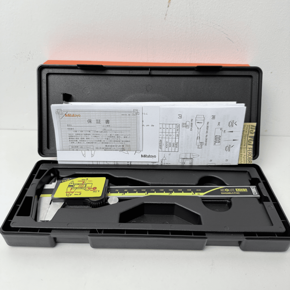 Mitutoyo 500-196-30 Digital Caliper, 0-6"/150mm Range, 0.0005"/0.01mm Res, Professional Tool