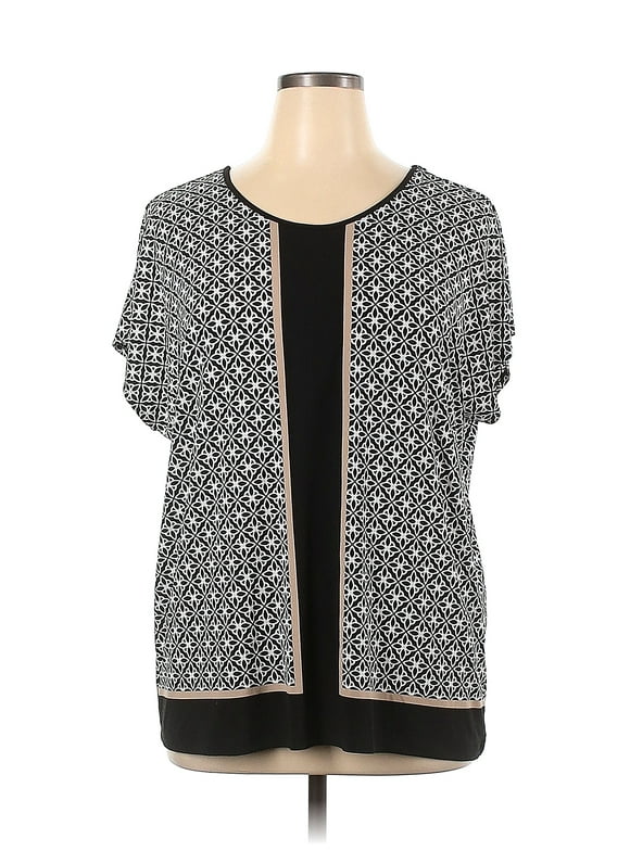 CJ Banks Plus Size Tops in Womens Plus Tops & TShirts