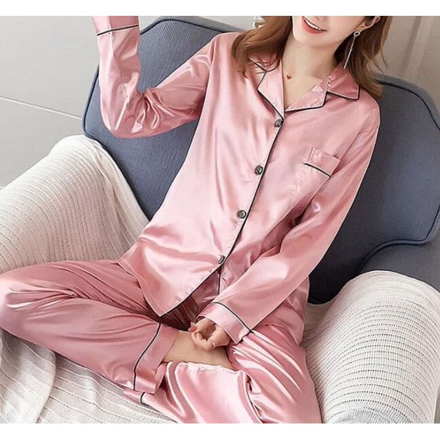Conjunto de pijamas personalizados para dama de honor, ropa de dormir de seda satinada, con iniciales de nombre, manga corta, para despedida de soltera