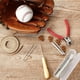 thumbnail image 5 of Kit de Conexión de Guantes de 16 Piezas, Cortador de con Aguja, Herramienta de Punzón para Rascar, Juego de Reparación de Guantes de Béisbol y Softbol 2, 5 of 5