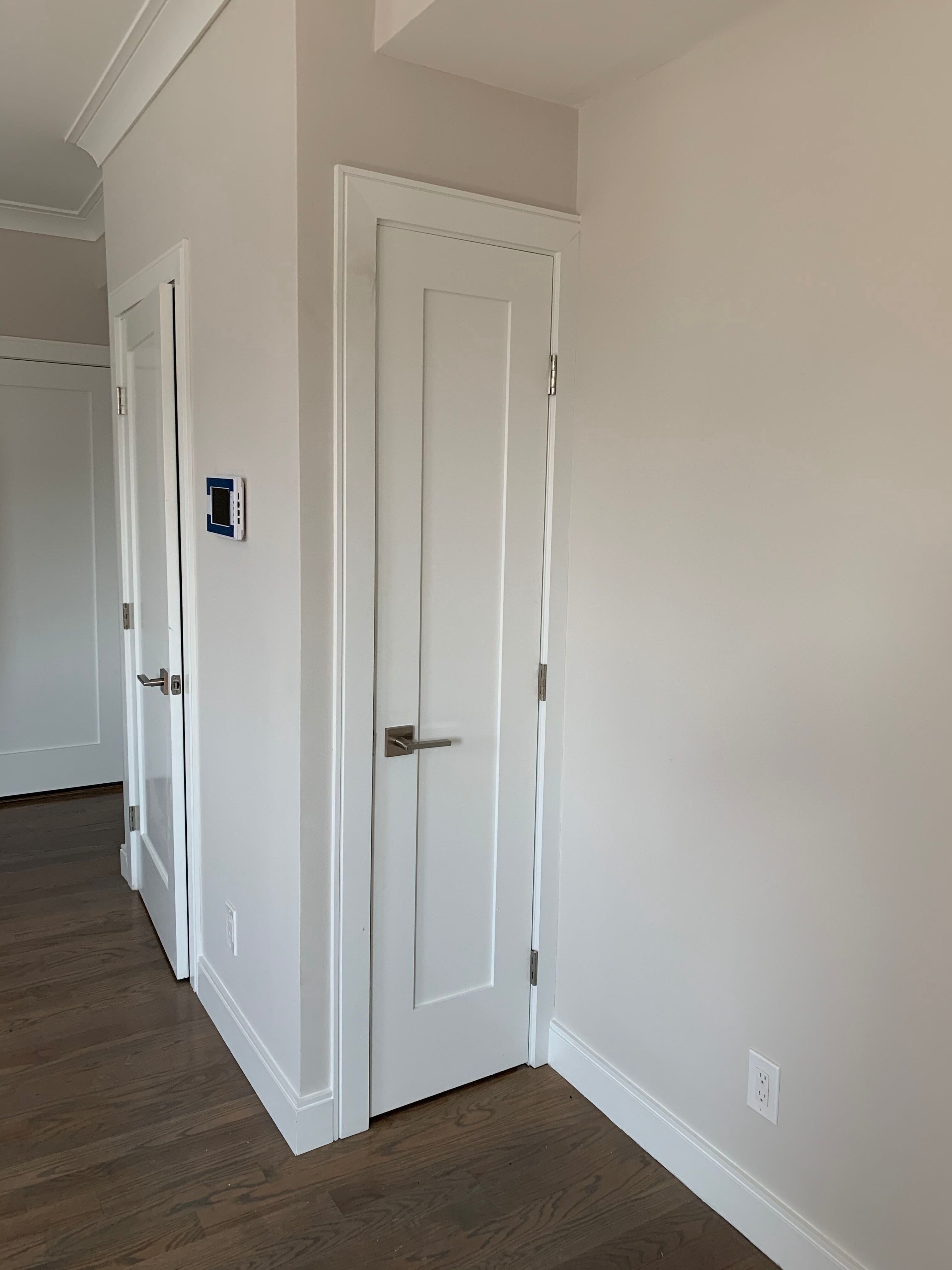 32 in. x 80 in. Right-Handed Solid Core White Primed Composite Single Pre-hung Interior Door Bronze Hinges