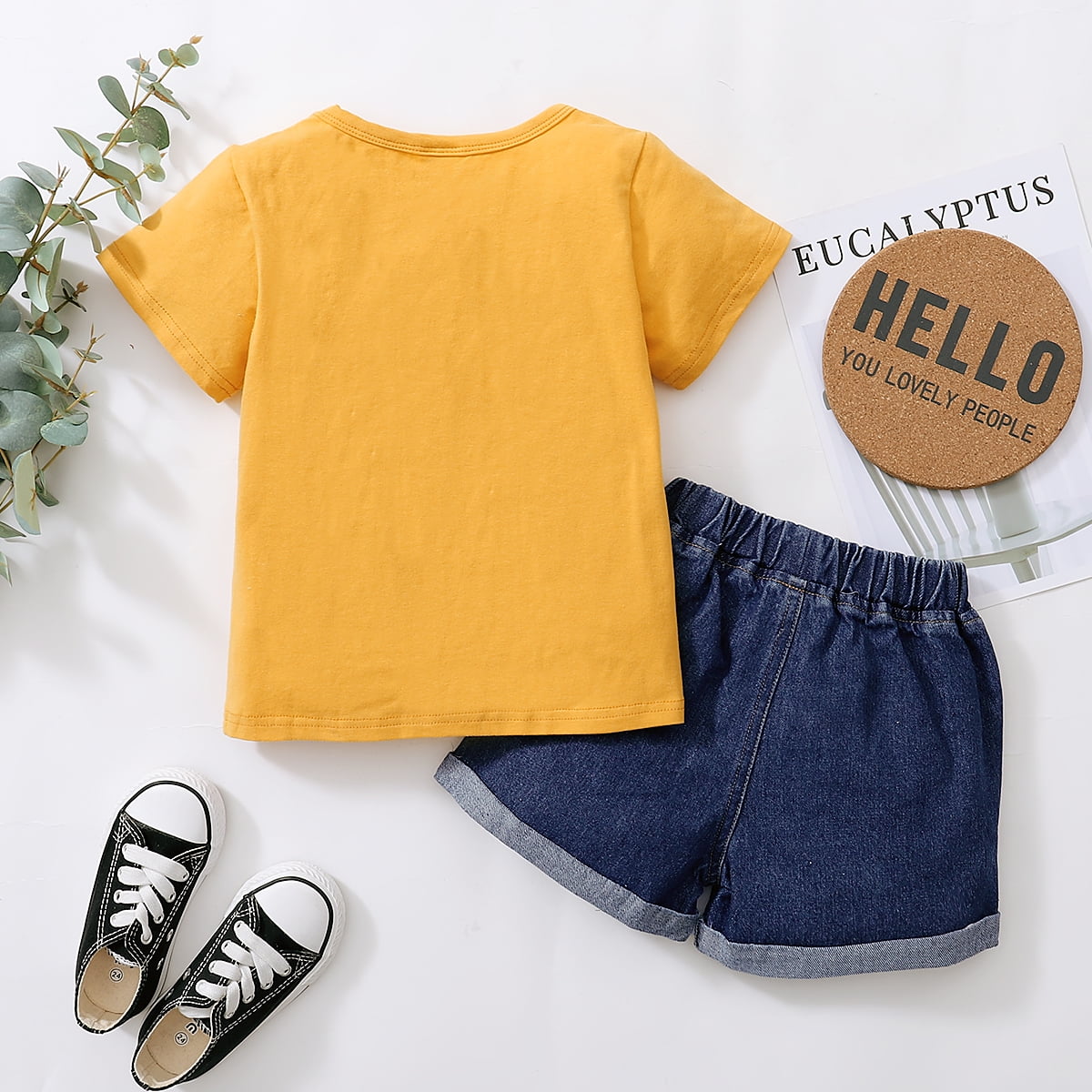 2pcs Toddler Boy Trendy Ripped Denim Shorts & Letter Print Tee Set