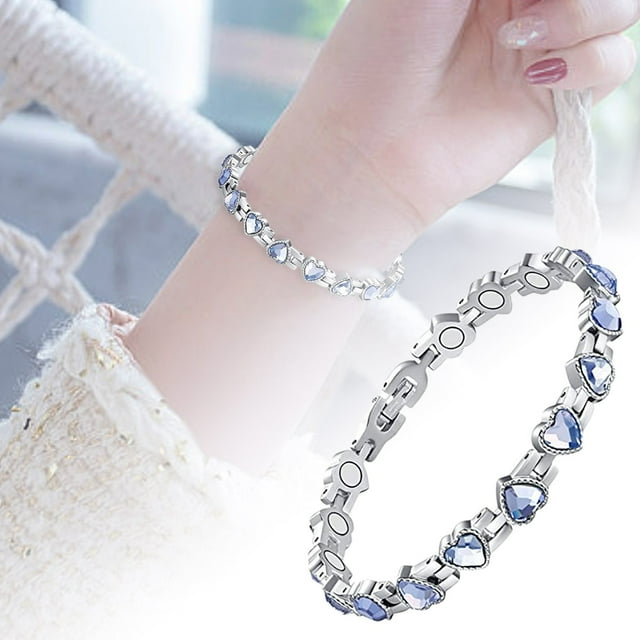 Heart Shaped Adjustable Bracelet | Natural Gemstone Jewelry with Alloy Design for Fashion-Forward Women
