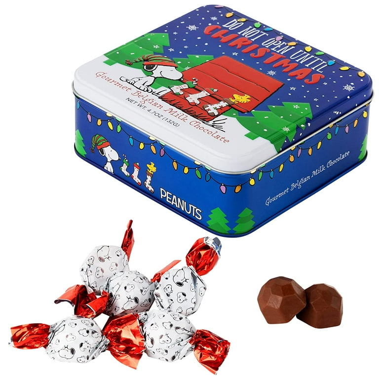 Peanuts Merry Christmas Chocolate Tin, Happy Holiday Candy Stocking  Stuffers Gift Box Charlie Brown Snoopy Gifts Gourmet Food Baskets Delivery,  Prime Basket for Families Kids Men Women Son Daughter 