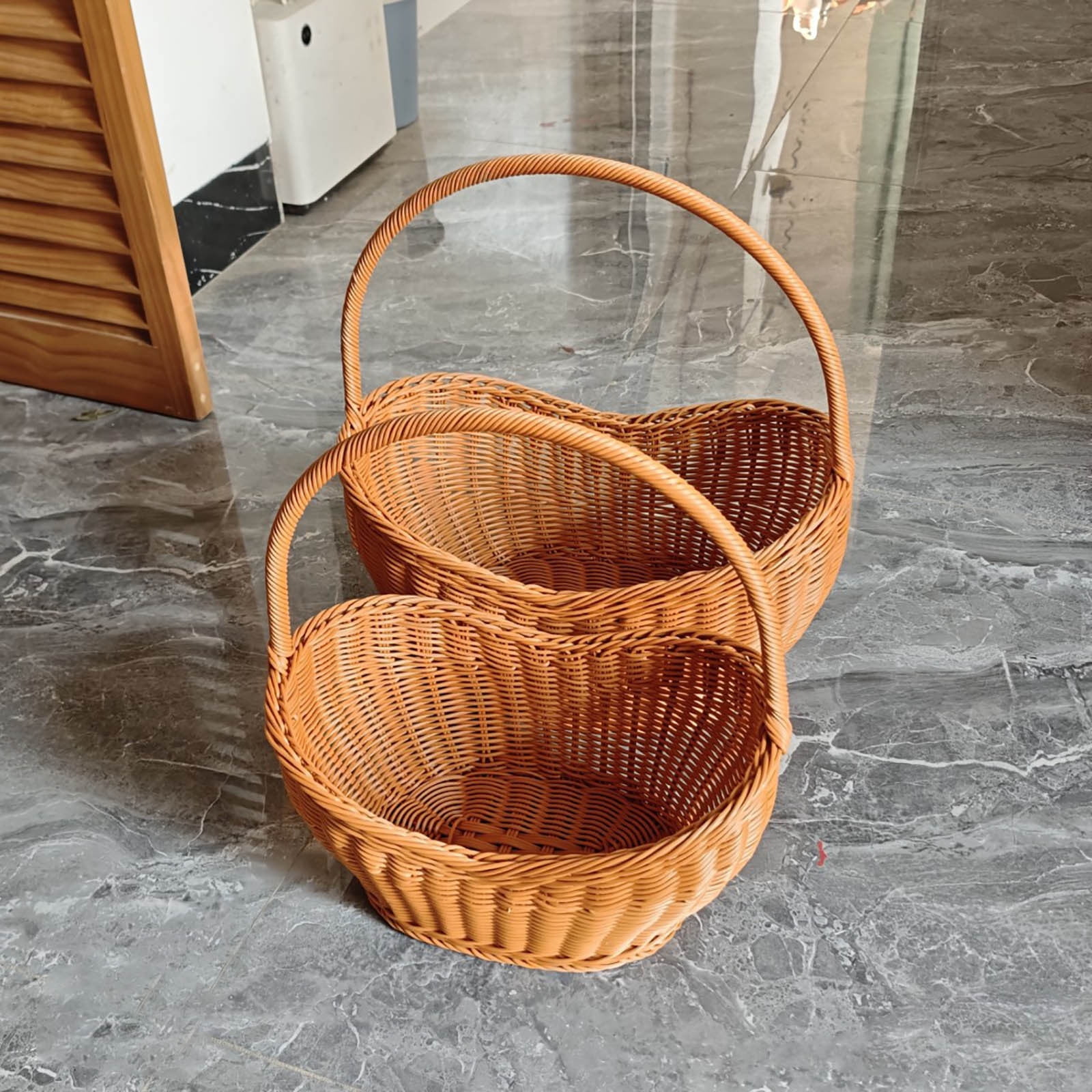 Handmade Picnic Basket with Handles Natural Large Willow Hamper Basket for Easter Eggs Candy Storage Basket for Toy Flower Wedding