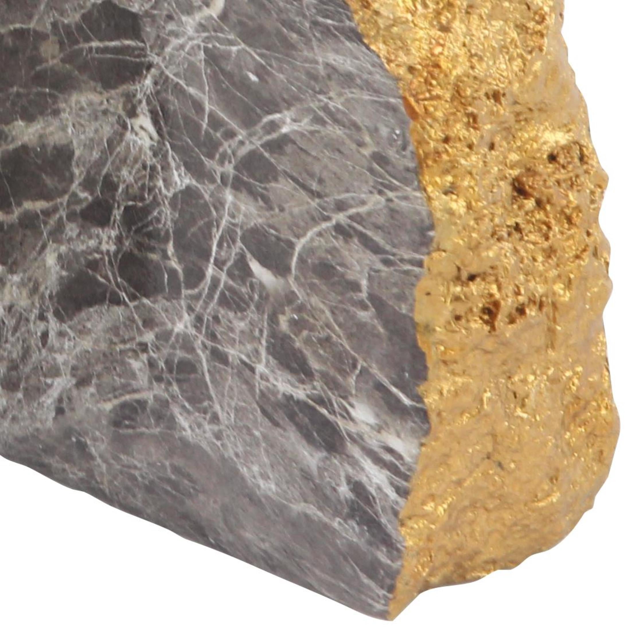 CosmoLiving by Cosmopolitan 5" Geode Gray Polystone Bookends with Gold Detailing (Set of 2)