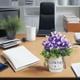 thumbnail image 5 of Arreglo de mesa con ramo de flores artificiales - Decoración de plantas en maceta falsa, centro de mesa floral de plástico, adorno de la encimera de escritorio interior, 5 of 6