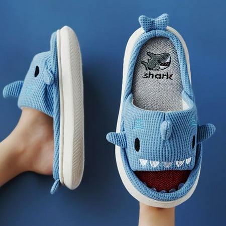 

CoCopeanut 2022 New Summer Spring Hemp Slippers Open Toe Cute Cartoon Shark Shape PVC Thick Sole Indoor Quality Designer Shoes Couples Men