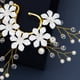 thumbnail image 4 of KAKOWELY 1 pieza de aretes de novia con perlas falsas decorativas (doradas), 4 of 5