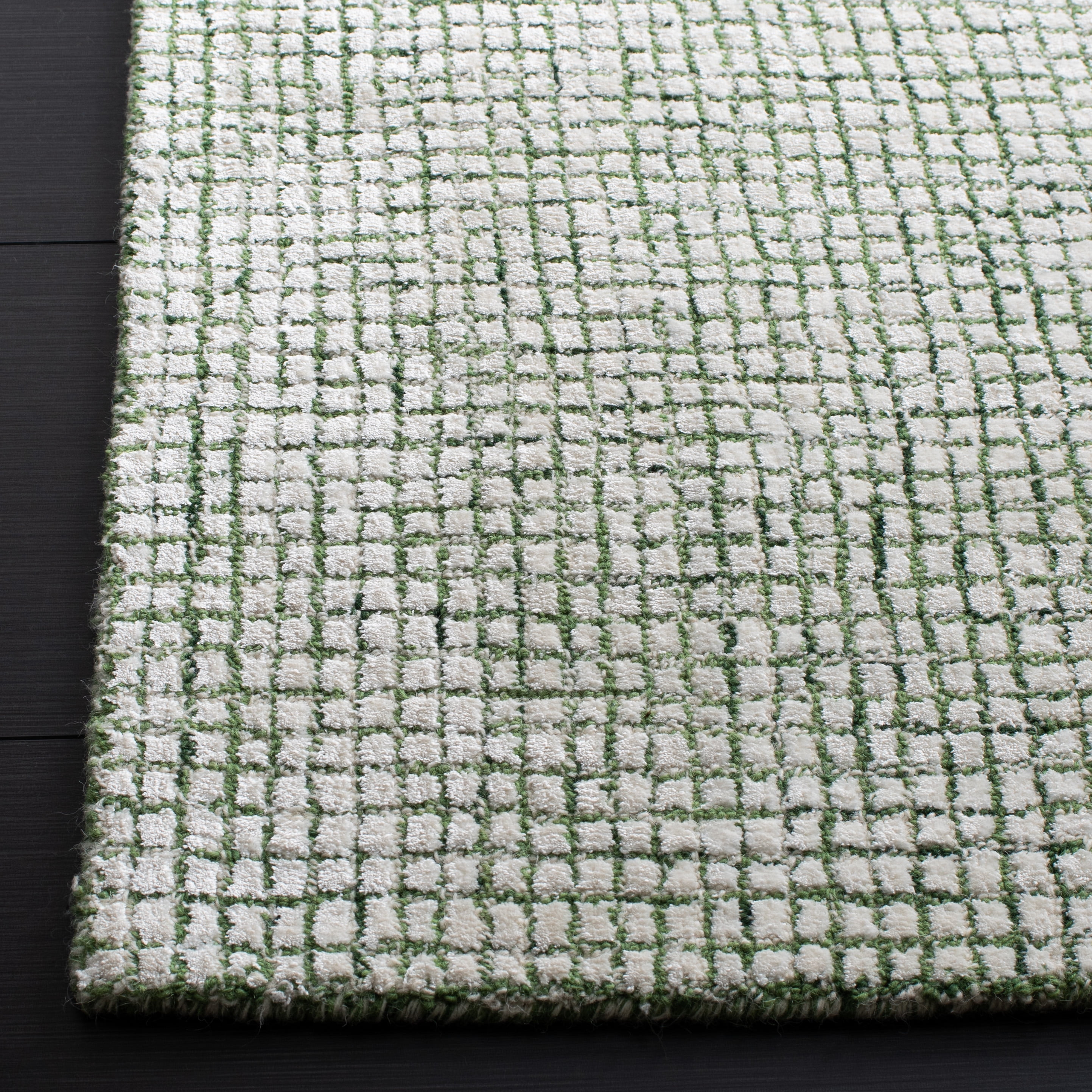 SAFAVIEH Abstract Dalia Geometric Area Rug, Ivory/Green, 6' x 6' Square