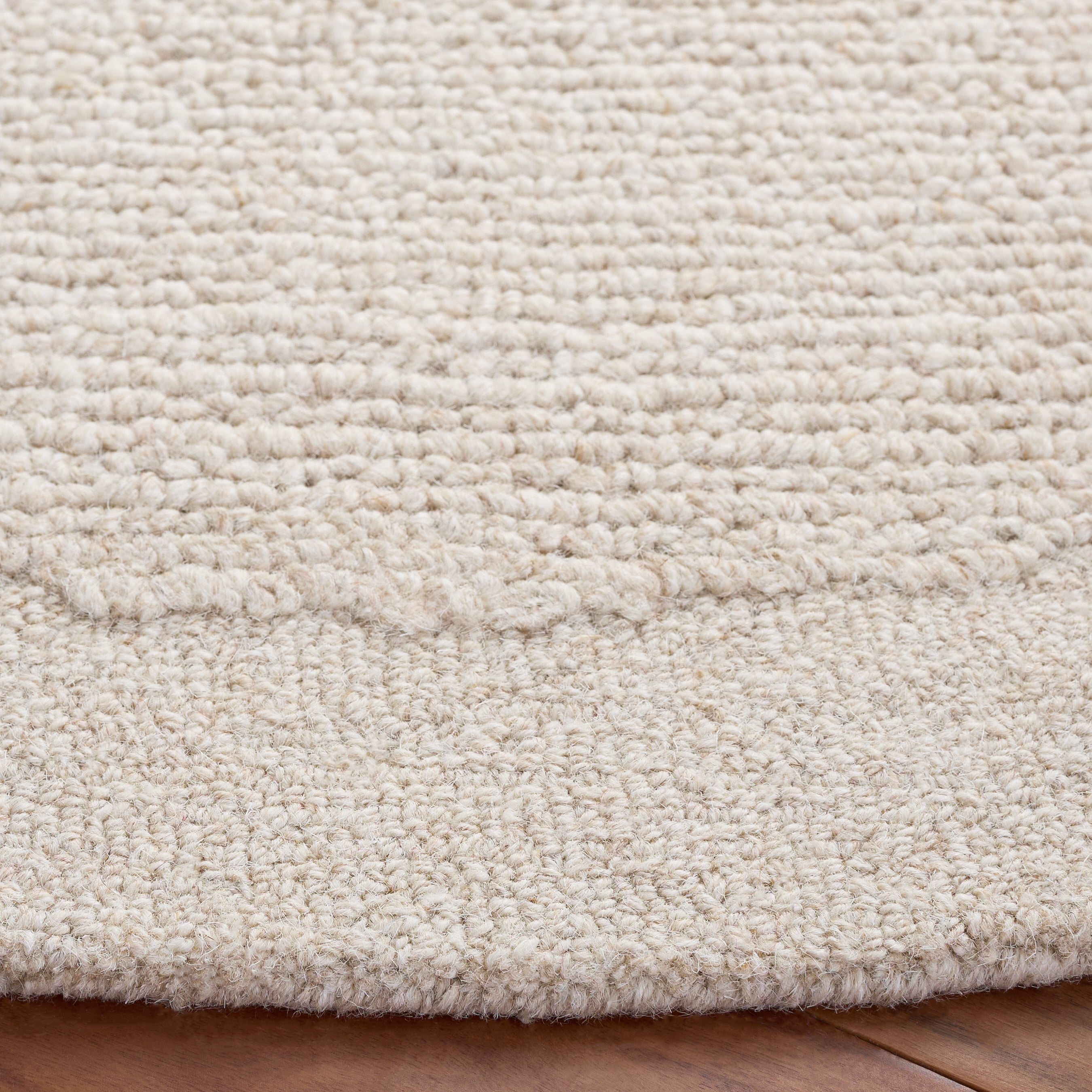 Safavieh Novelty Catherin Solid Color Area Rug, Beige, 6' x 6' Round