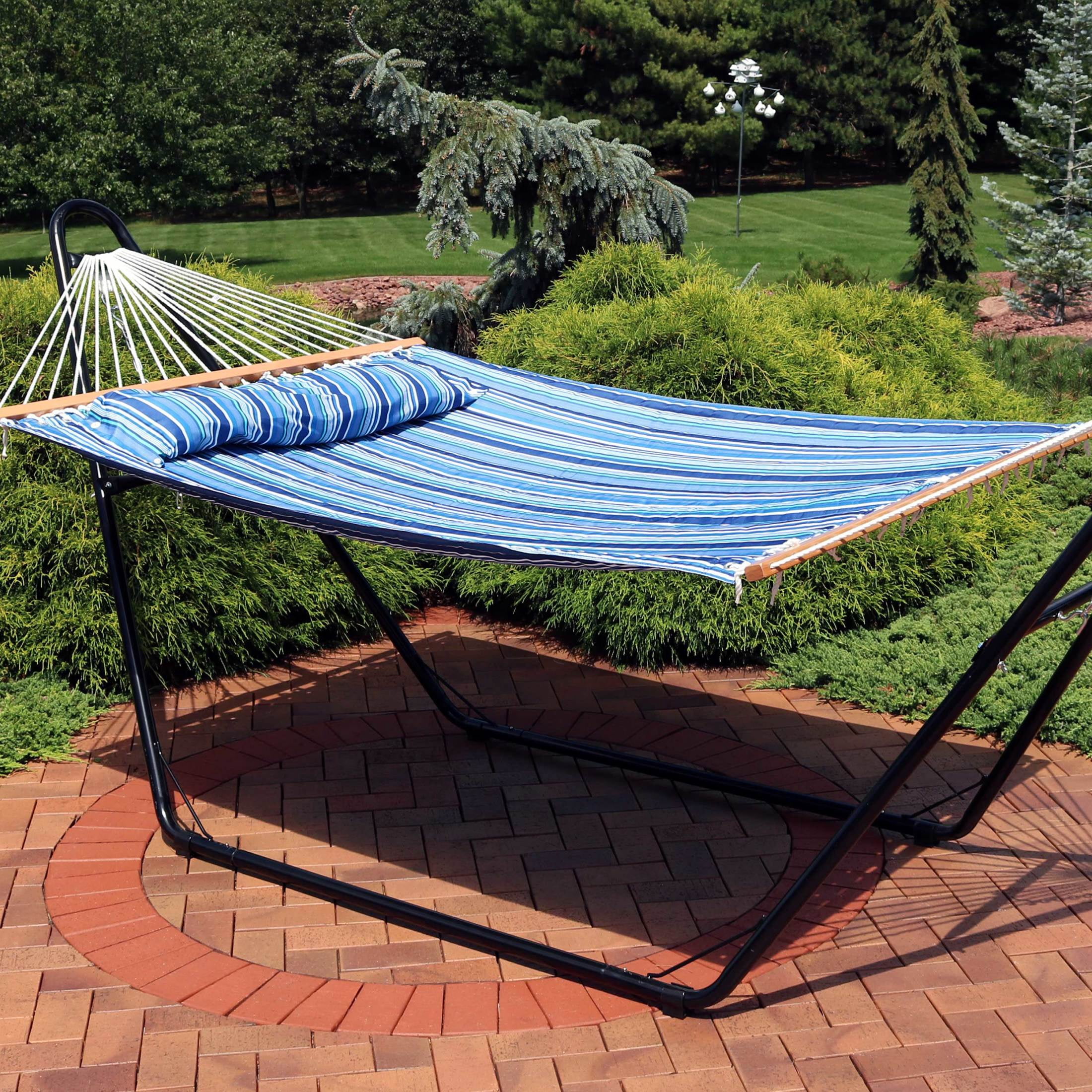 Sunnydaze 2-Person Quilted Polyester Spreader Bar Hammock, 450 lb Capacity - Breakwater Stripe