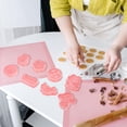 thumbnail image 1 of unbranded 8Ud De Cocina Para Galletas Rosa Con Diferentes Formas Para DIY En Año Nuevo, 1 of 6
