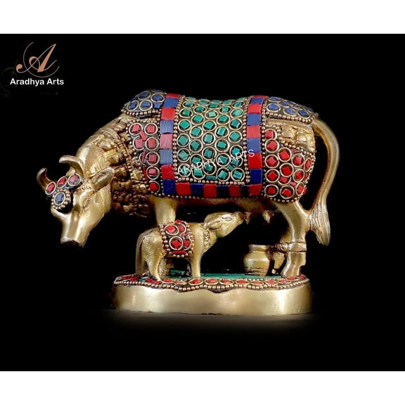 Aradhya Arts Brass Kamdhenu Cow with Calf, 3.94 Inch Height, Gold coloured for Office and home decor
