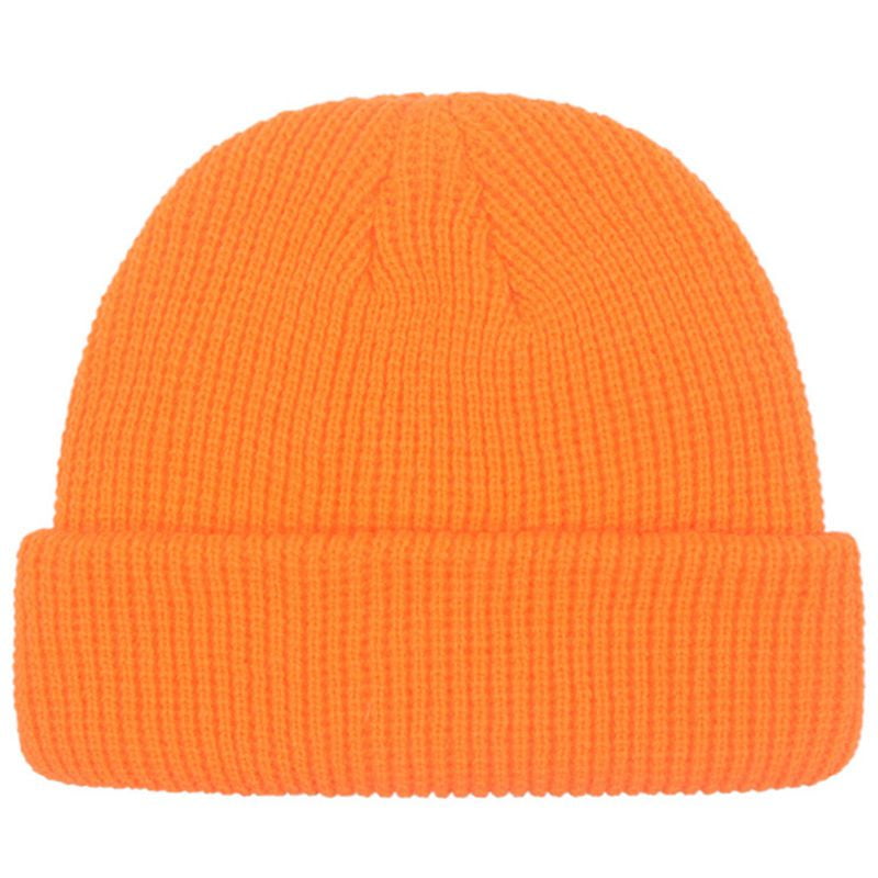 Warm Knitted Ribbed Beanie Hat Edge 