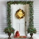 thumbnail image 4 of Corona de Navidad verde | Decoraciones de oro y conos de pinaster | Plástico tejido a mano 12in | Aspecto natural único | Decoración navideña colgante ligera para el hogar del hotel, 4 of 6