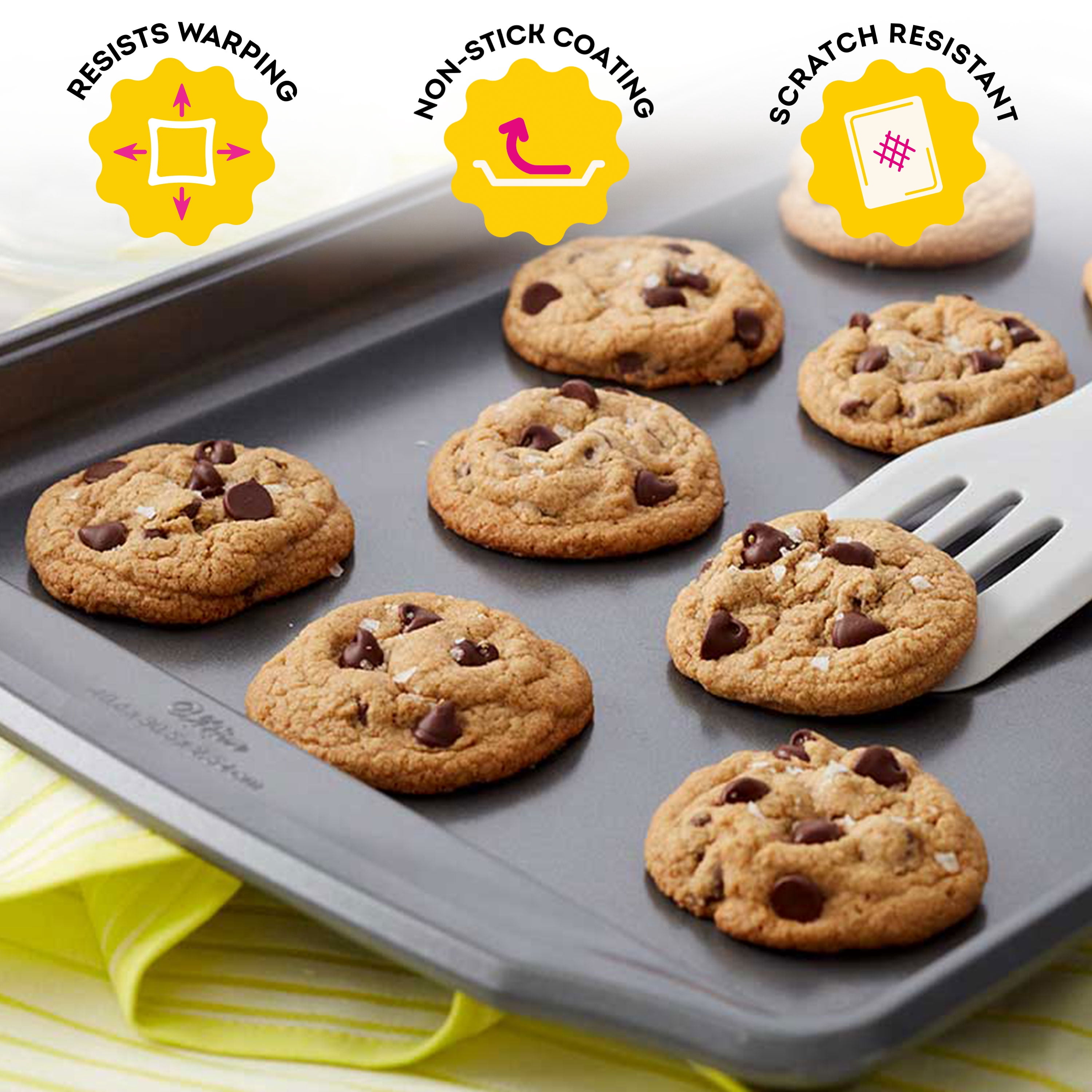 Wilton 5-Piece Premium Stackable Non-Stick Bakeware Set, Great Gift for Housewarming & Weddings, Includes 12-Cup Muffin Pan, Medium Baking Sheet, Loaf Pan, Square Pan & Oblong Pan