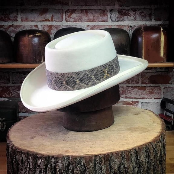 Delayuji Straw Hat British Style Wide Brim Solid Color Classic Casual Sun Protection Fashion Jazz Caps Men Women