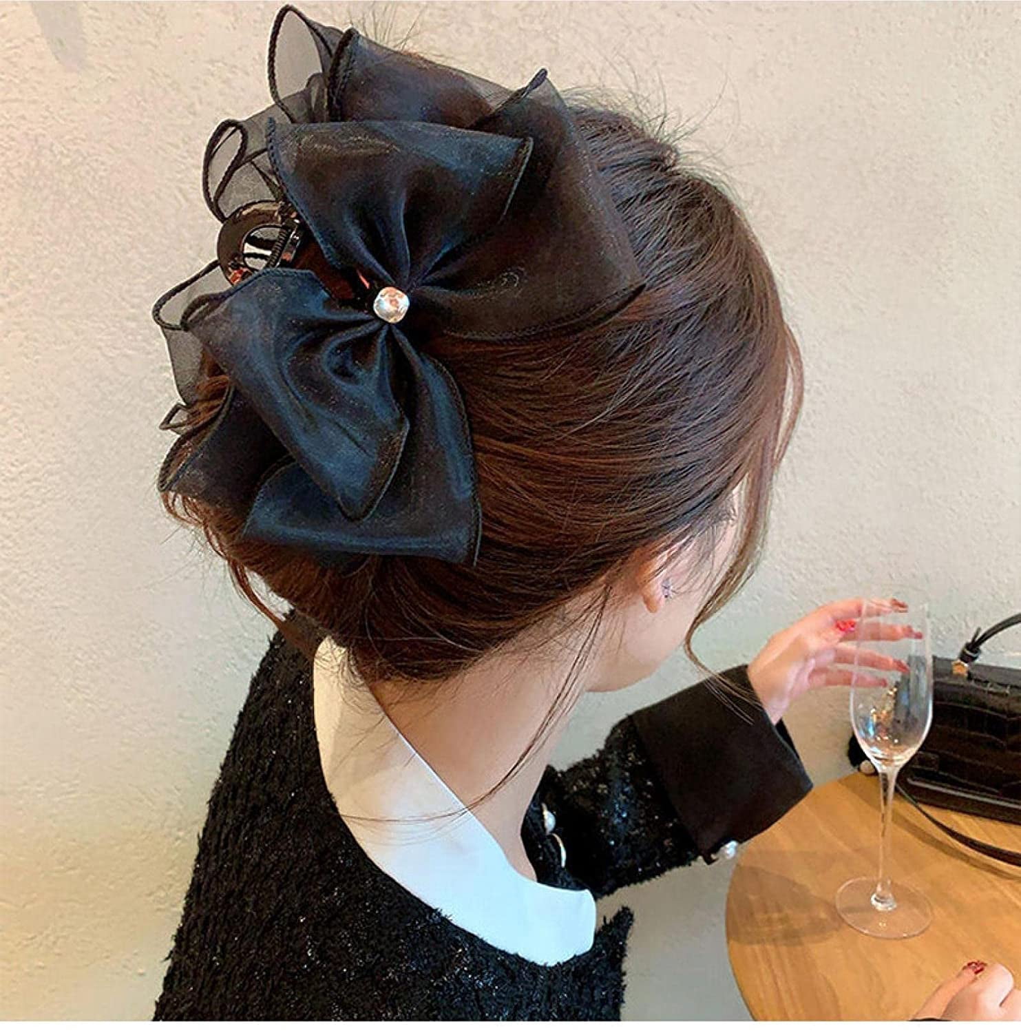Black mesh bow grab clip, high-end temperament, back of the head, coiled hair, and shark clip Flash diamond-mesh black bow grip