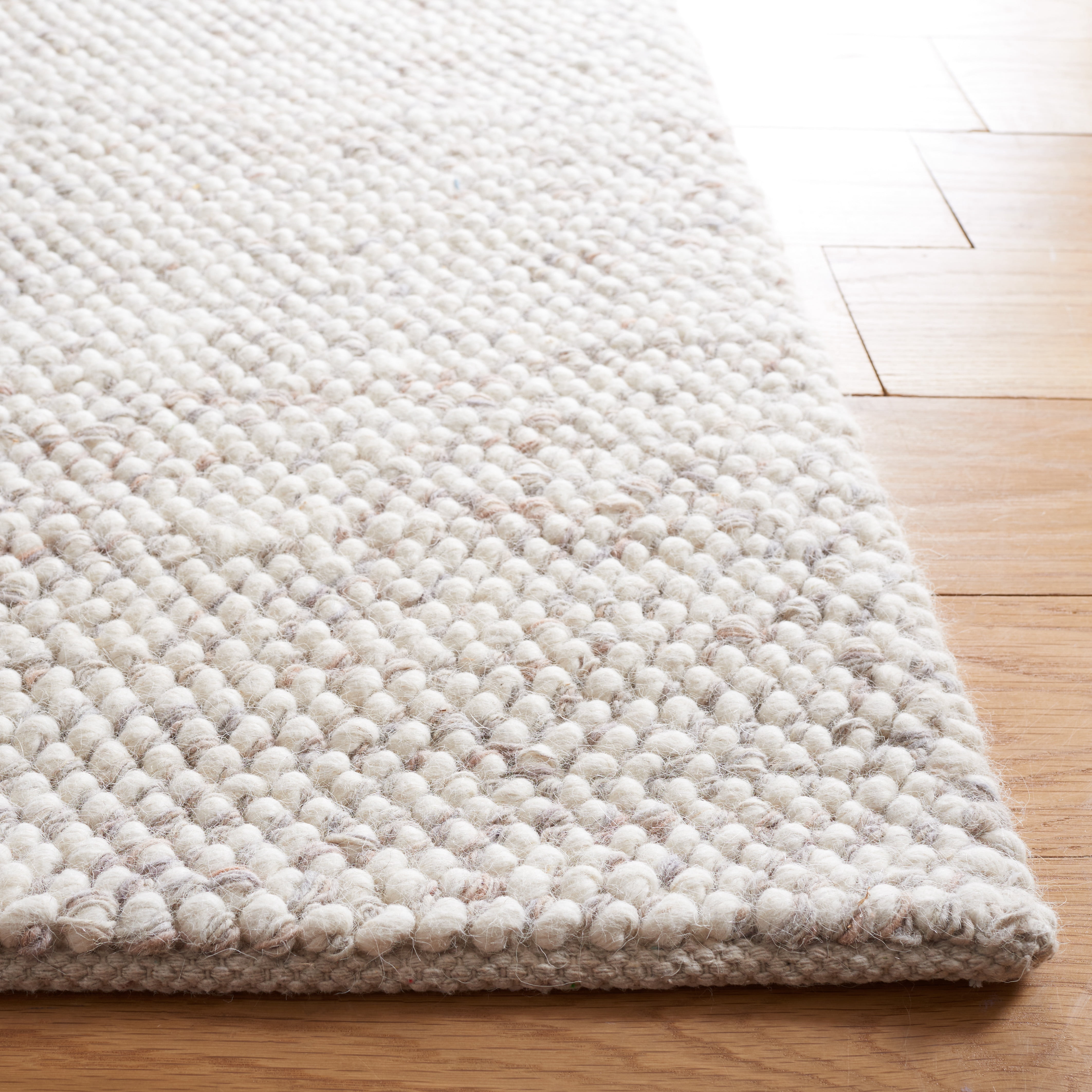 SAFAVIEH Natura Finn Distressed Area Rug, Beige/Ivory, 6' x 9'