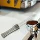 thumbnail image 4 of Herramienta para distribuir café expreso, duradera, de metal, ideal para fiestas. Argén, 4 of 7