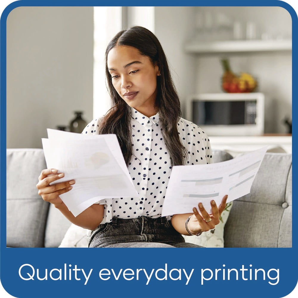 Universal UNV20030 20 lbs. Bond Weight 92 Bright 8.5 in. x 11 in. 30% Recycled Copy Paper - White (500 Sheets/Ream, 10 Reams/Carton)