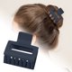 thumbnail image 1 of Ps Pinza para el pelo de gran tamaño para cabello grueso. Accesorios minimalistas para el pelo, duraderos y elegantes, 1 of 7