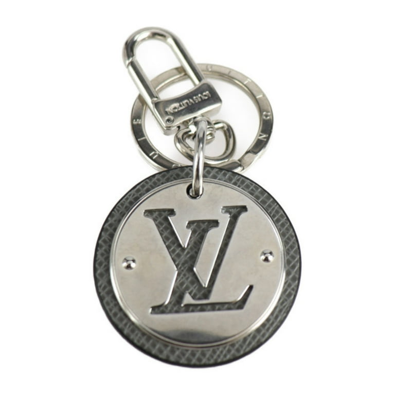 Authenticated Used LOUIS VUITTON Louis Vuitton Porto Cle LV Circle Keychain  M00477 Taiga Metal Glacier Silver Keyring Logo