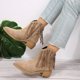 thumbnail image 4 of NECHOLOGY Botas Mujer Adulto Femenino Zapatos Botines mujer Nuevas botas de gamuza con borlas Vintage, botas de tacón grueso y puntiagudo para mujer, botas vaqueras occidentales finas (Khaki, 6.5), 4 of 7