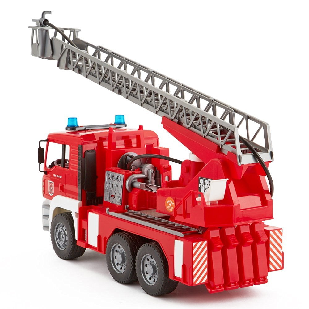 MAN FIRE TRUCK with a ladder Bruder Toy Car Model 1/16 1:16 water pump +light 
