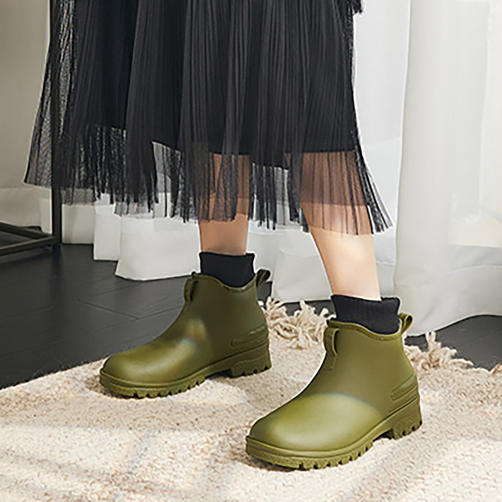 KANG Boots Women Non Detachable With Cotton Inside Rain Boots Outdoor Rubber Waterproof Shoes Rain Boots Collar Gardening Boots Ultra Lightweight Portable Garden Shoes