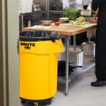 thumbnail image 2 of Contenedor Brute Ventilado Rubbermaid Amarillo 32 gal Brute 32 gal, 2 of 4