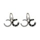 thumbnail image 1 of Pendientes de botón con doble C de Xiaoxiangfeng, pendientes de lujo ligeros franceses, pendientes de botón de cobre de alta calidad para invierno, oro claro y negro, 1 of 2