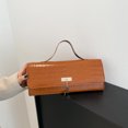 thumbnail image 3 of Bolso Hombro Mujeres Textu Con Ciervos Colgantes Modernos Cuerpo Cruzado Pu Cuero Casual Compras Viajes Rojo, 3 of 8