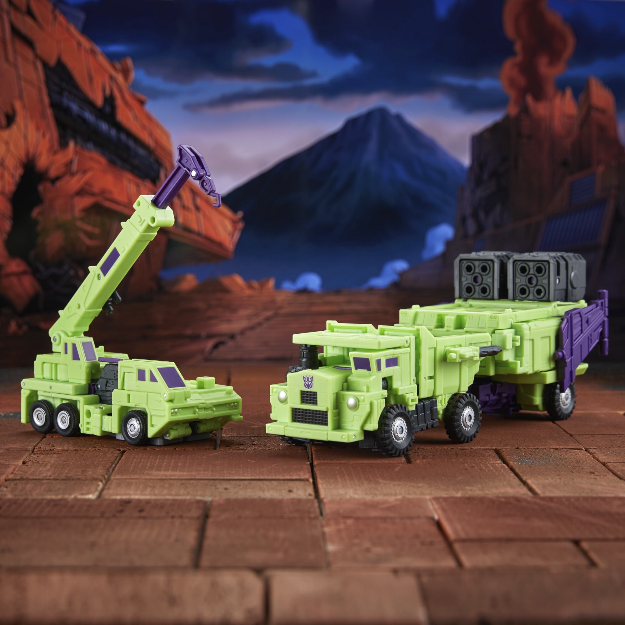 Transformers Toys The Transformers: The Movie 6.5” Constructicon Action Figure 2-Pack, 8+