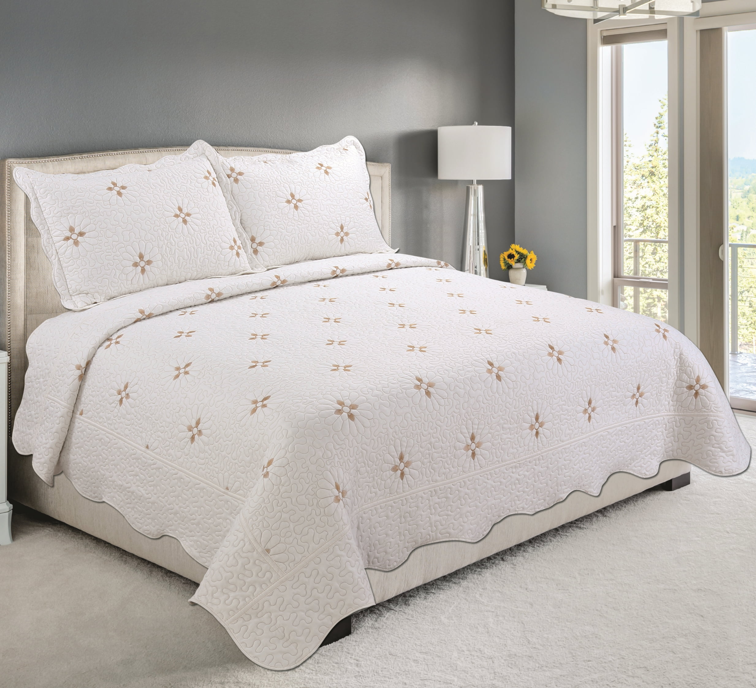 Marina Decoration Embroidered Stitching Coverlet Bedspread Ultra Soft Solid Bedding Summer Quilt Set with Quilted Sham