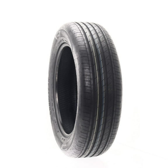 Goodyear Efficient Grip Performance 235/60R20XL 108H Tire