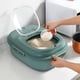 thumbnail image 5 of Caja de almacenamiento de arroz plegable hermética verde con rueda giratoria, tapa a prueba de fugas, anti-insectos, a prueba de humedad y plagas, para despensa de cocina, 5 of 7