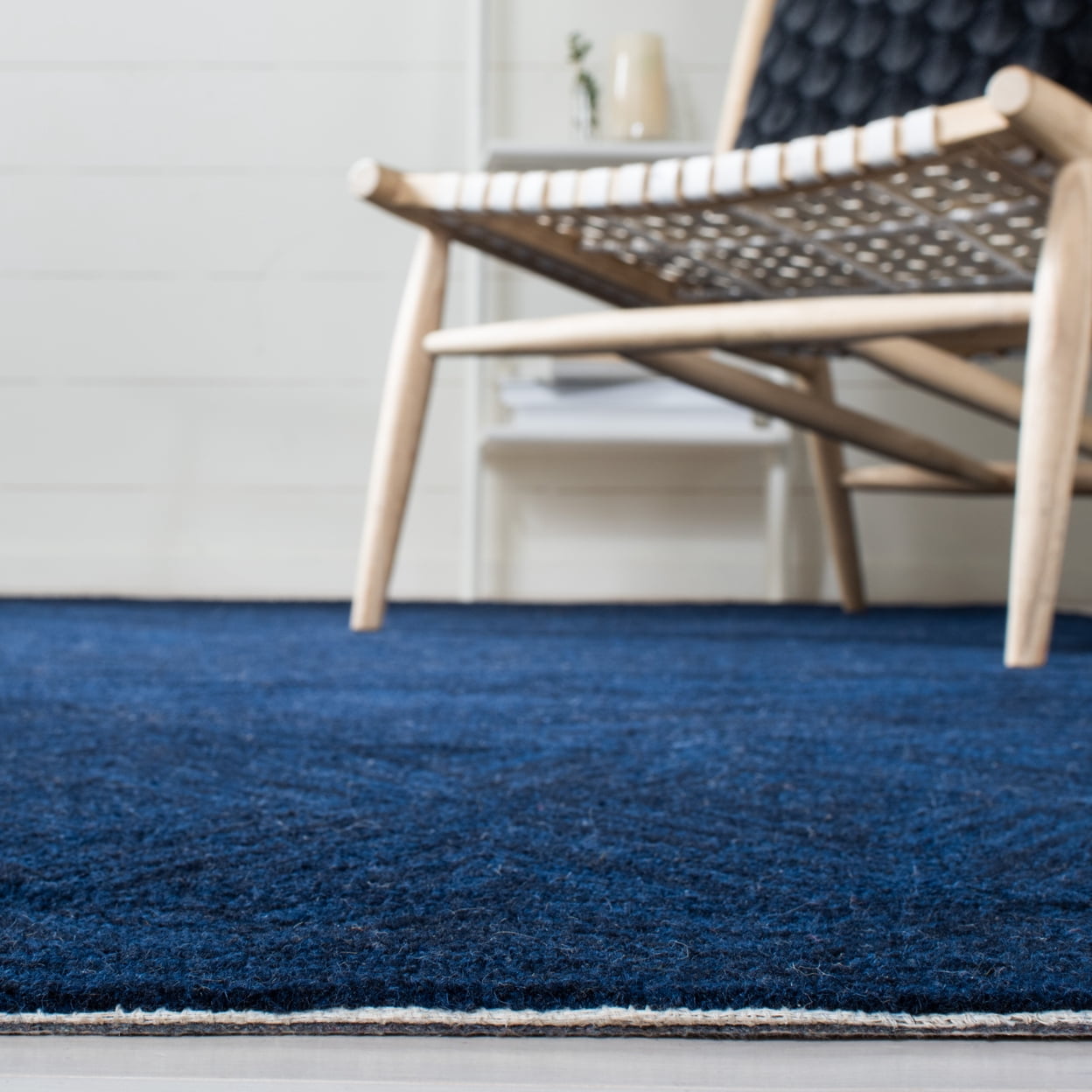 SAFAVIEH Metro Delbert Diamond Area Rug, Blue, 3' x 5'