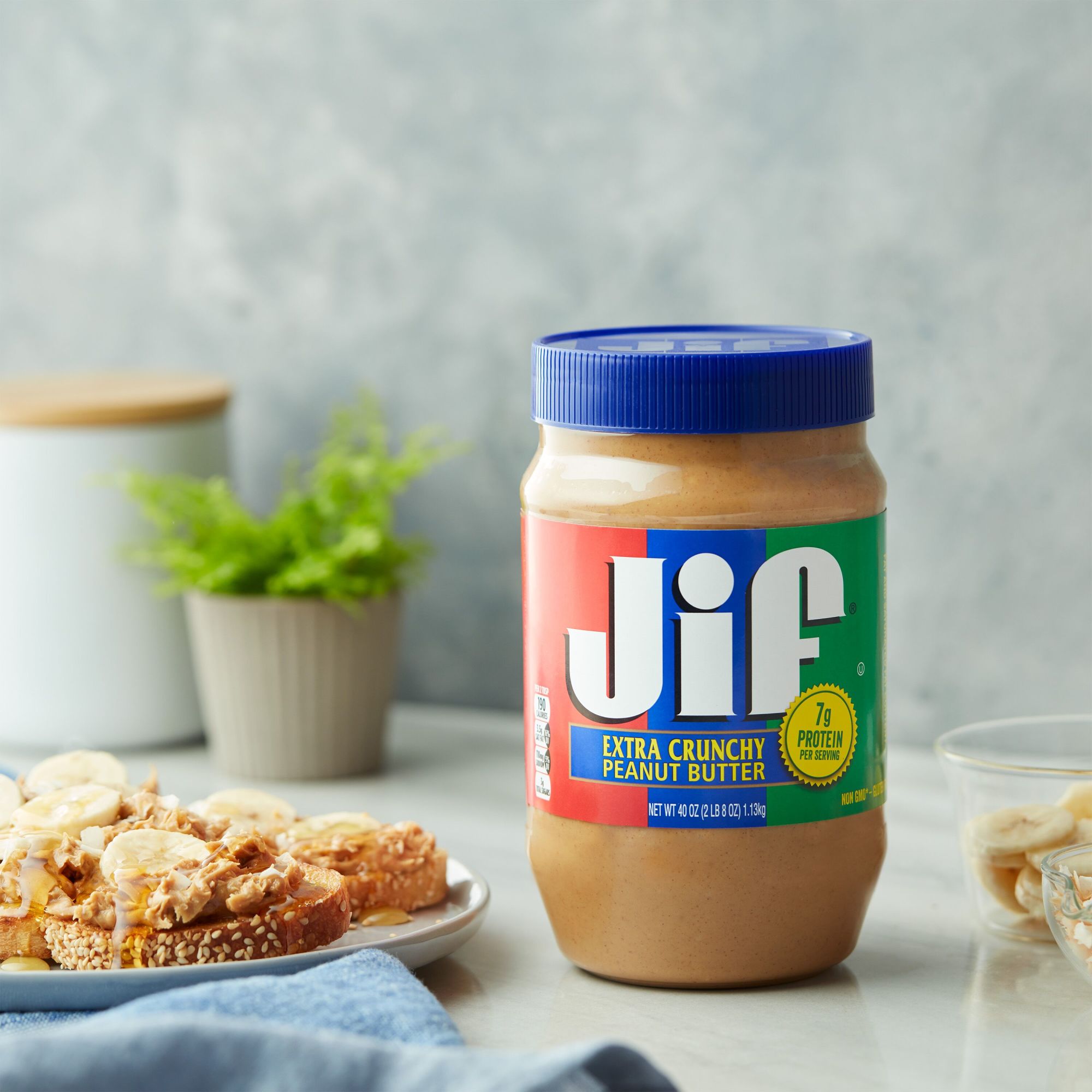 Jif Extra Crunchy Peanut Butter, 40-Ounce Jar - image 4 of 8