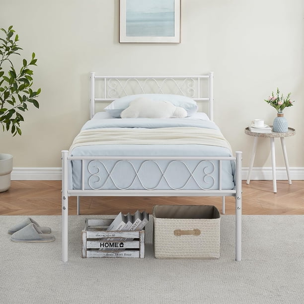 Metal tamaño individual marco de cama con cabecero y footboard featuring iron heart design