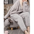 thumbnail image 4 of Pijamas De Lana Coral Para Mujer Ropa De Dormir De Franela Conjunto De Pijamas Suaves Ropa De Dormir Cálida Conjunto De Pijama De 2 Piezas Gris Claro,X-Large, 4 of 6