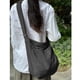 thumbnail image 2 of Bolso bandolera Hobo de lona NATINSA negro, 2 of 6