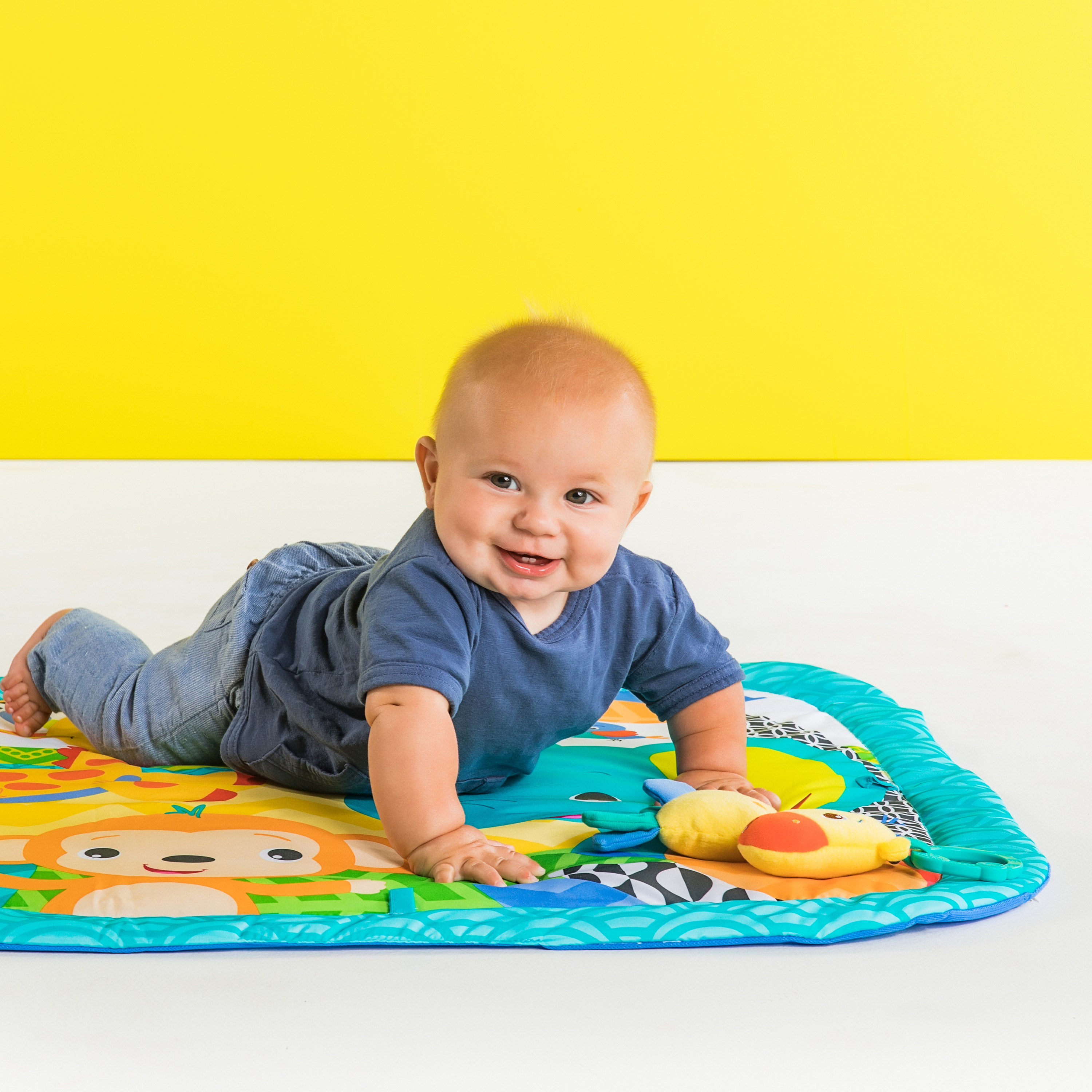 Bright Starts Zippy Zoo Activity Gym and Play Mat with Take-Along Toys ...