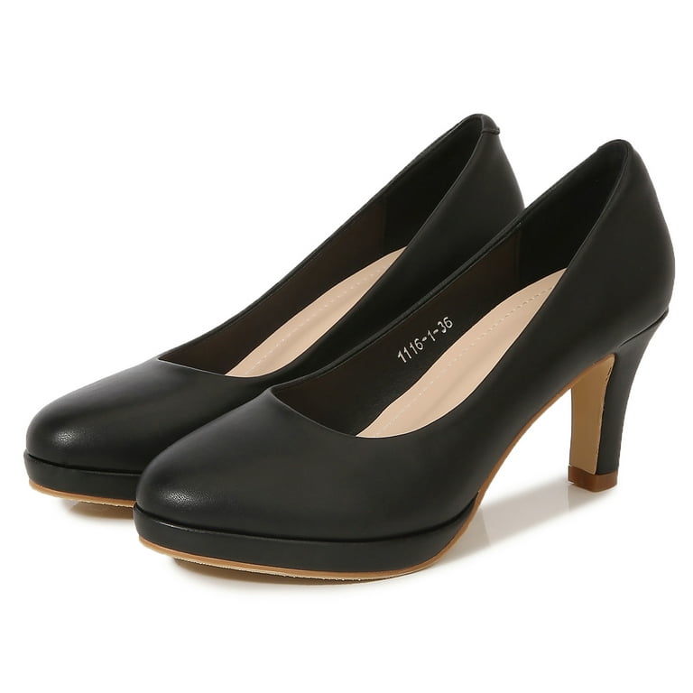 Round toe cheap pumps mid heel