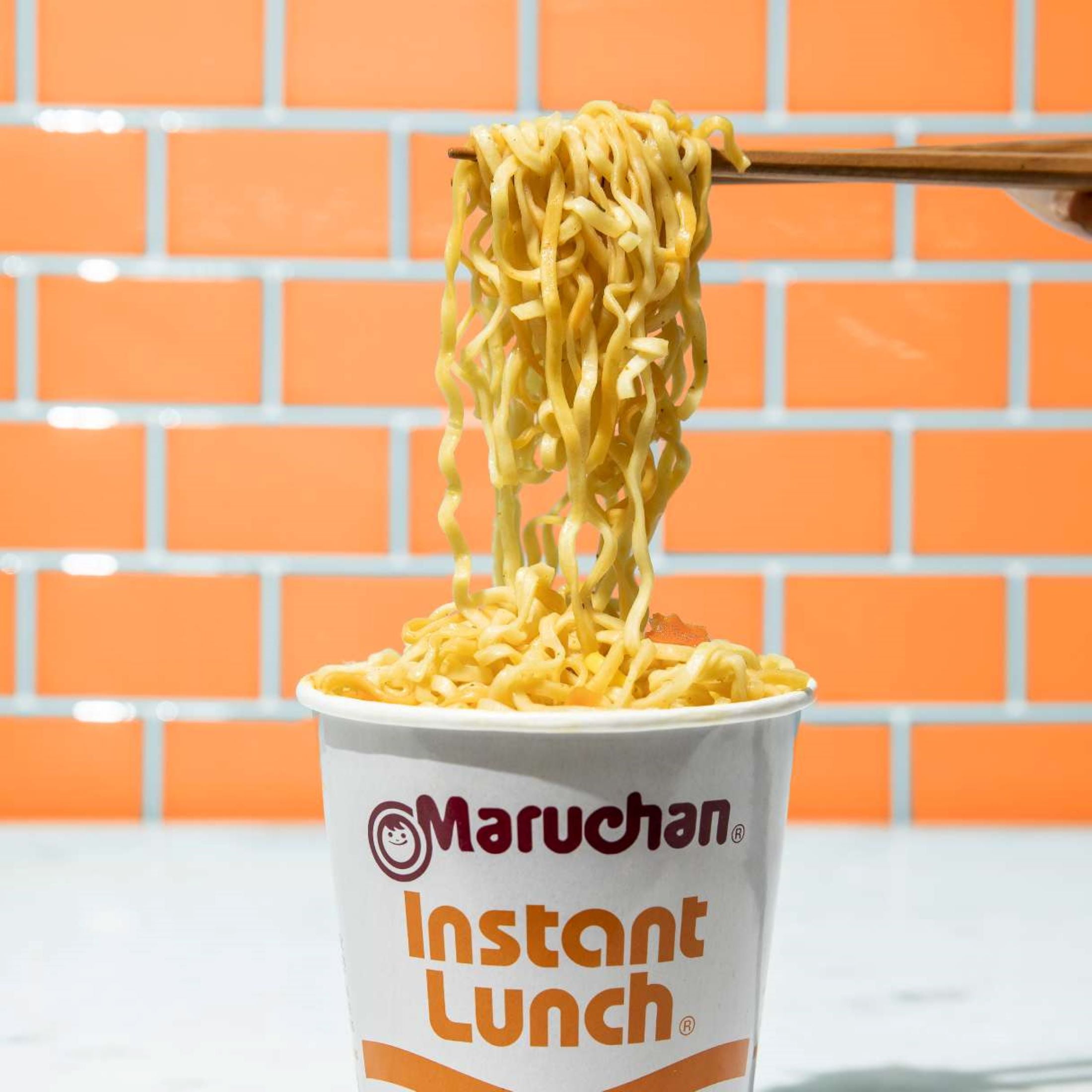 【お気に入り】 Maruchan Instant Lunch Chicken Flavor Ramen Noodle Soup Cup トップス