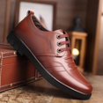 thumbnail image 2 of Zapatos de cuero para hombre, transpirables, estilo coreano, zapatos de negocios británicos para hombre, zapatos casuales de punta redonda con suela suave, zapatos de trabajo, 2 of 4