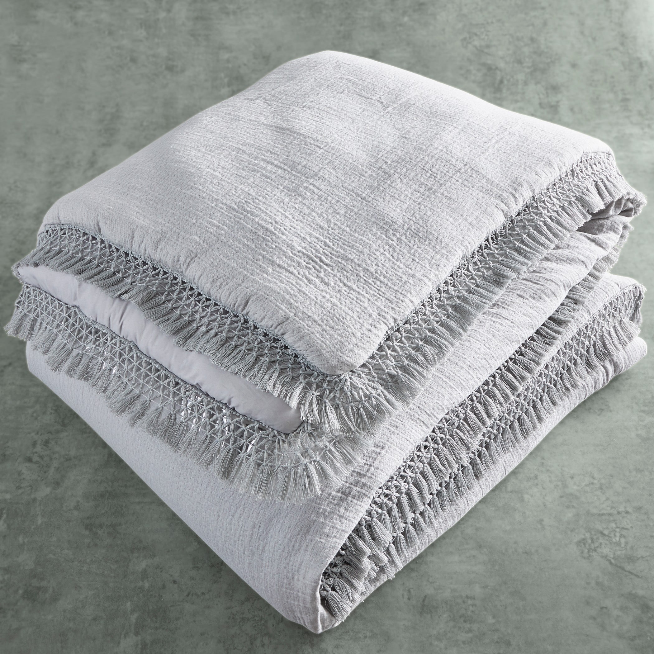 Better Homes & Gardens Solid Color Soft Silver Textured Matelassé Full/Queen Duvet Cover Set, No Fill