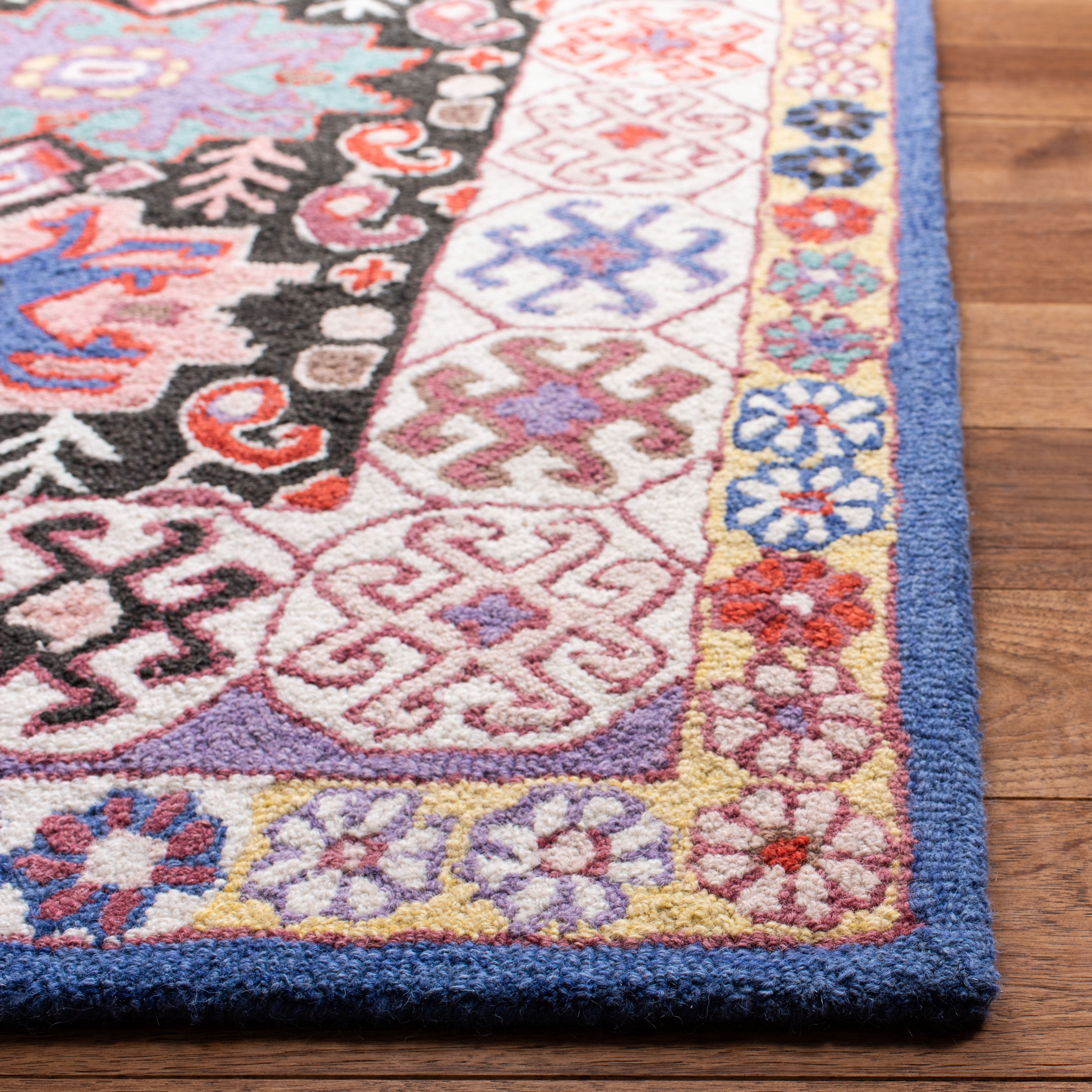 SAFAVIEH Bellagio Nader Floral Wool Area Rug, Charcoal/Ivory, 4' x 6'