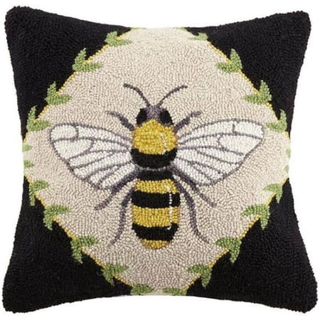 Peking Handicraft 30SER438C18SQ 18 x 18 in. Bumblebee Hook Pillow